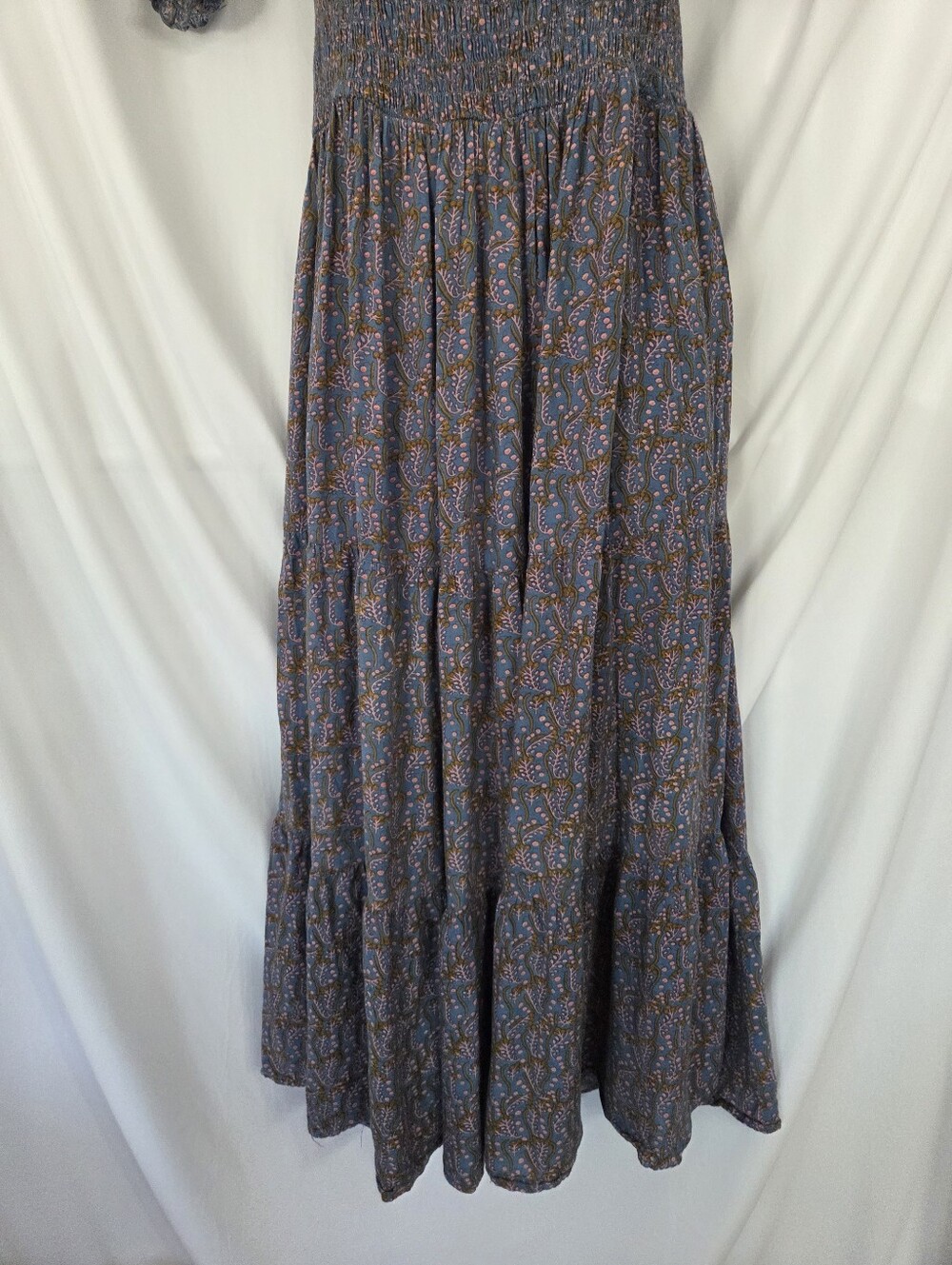 NATURAL LIFE Blue/Pink Print Scoop-Neck Smocked Maxi Dress SizeL/XL - Picture 6 of 8
